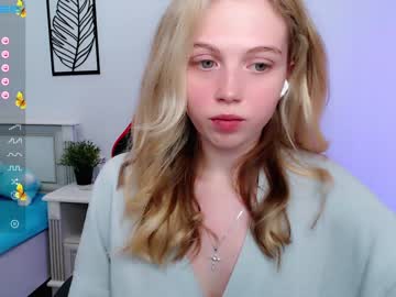 webcam girl small_blondee image #3782887