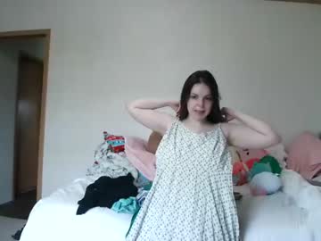 webcam girl collegegirlcalie image #4088975