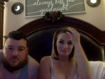 webcam couple curvywife9 image #1671079