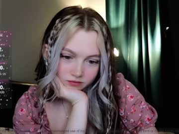 webcam girl small_blondee image #6257764