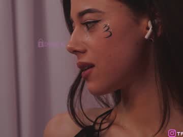 webcam girl taanni_bc image #6193448