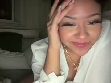 webcam girl heyimella image #6343138
