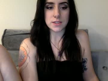 webcam girl hollywilder image #1025499
