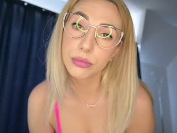 webcam girl allayah image #4004215