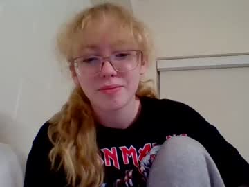 webcam girl blonde_katie image #6278364