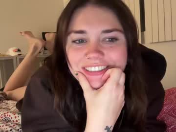 webcam girl queencassidyy image #5778654