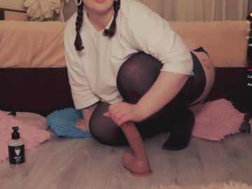 webcam girl chery_lady22 image #6022456