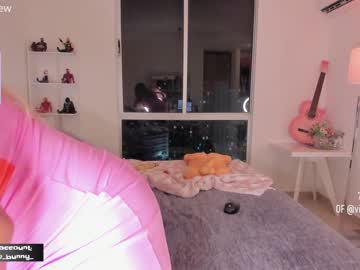 webcam girl amelie_bunny_real image #6895006