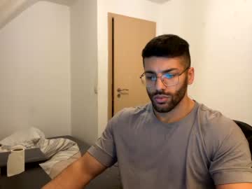 webcam man rogan1604 image #824800