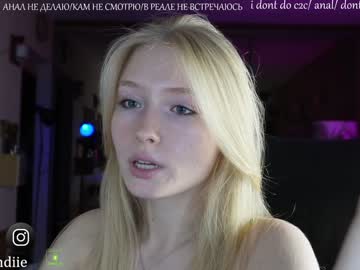 webcam girl bestblondiiecb image #5674489