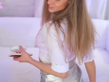 webcam girl eva_fashionista image #1626963