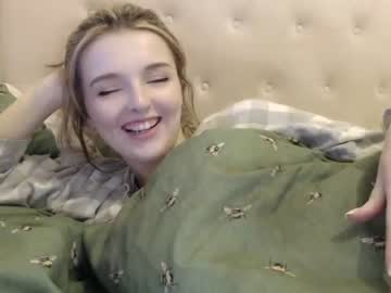 webcam girl lucydelovely image #3542530