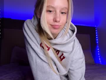 webcam girl callme_star image #6277384