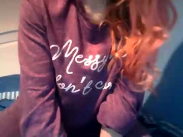 webcam girl jessyshy23 image #3651209