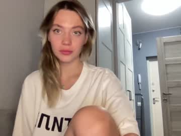 webcam girl angel_from_sky image #4838577