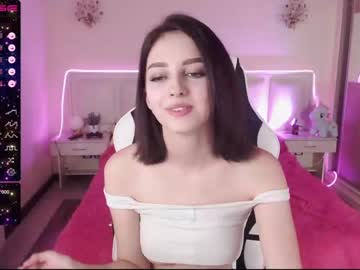 webcam girl queen_kitty1818 image #2878825
