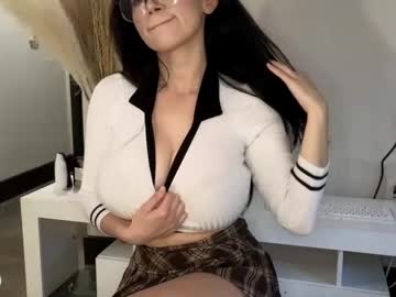 webcam girl _natycutei19 image #6477235