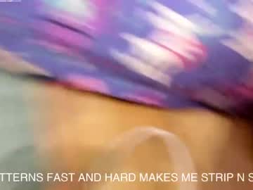 webcam girl lets_slip_and_slide image #5477804