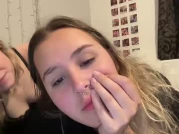 webcam couple double_tr0uble image #4680559