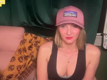 webcam girl kaileeshy image #6087761