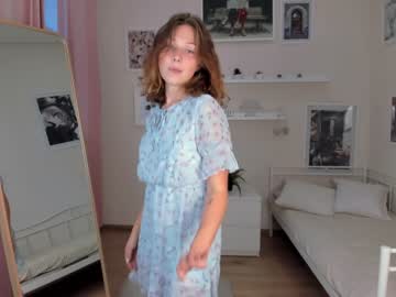 webcam girl lottie_shine image #2672151