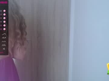 webcam girl theellenshow image #1377893