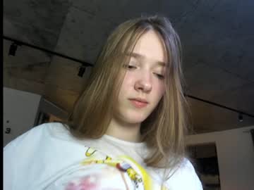 webcam girl mysat image #2070574