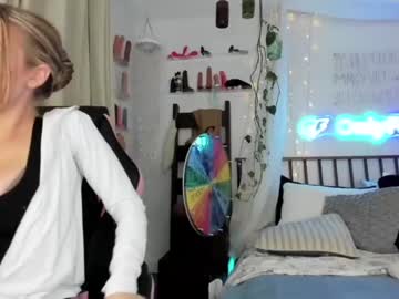 webcam girl sexyashley_21 image #6229423