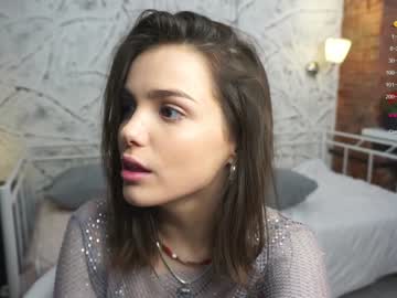 webcam girl emiliacourtney image #5790943