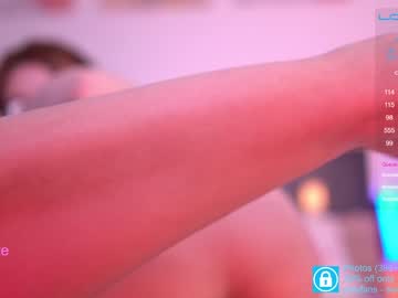 webcam girl sweetkira555 image #866122