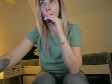 webcam girl allayah image #6652355