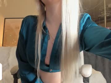 webcam girl owlluree image #6470428