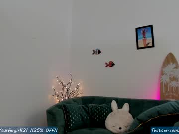 webcam girl surfergirl121 image #1066636