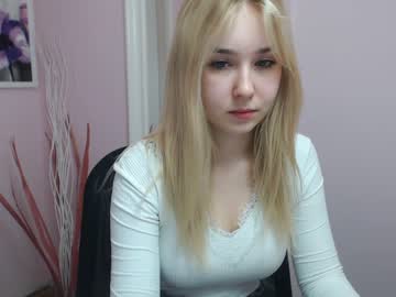 webcam girl lila_page image #1112250