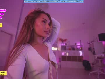 webcam girl hannahjames710 image #5688815