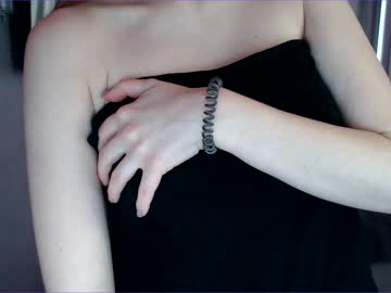 webcam girl tripleprinces image #5305241