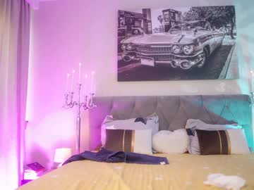 webcam girl lorettelorenaa image #6734086
