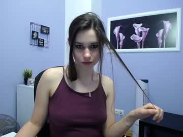 webcam girl camille_iam image #3459891