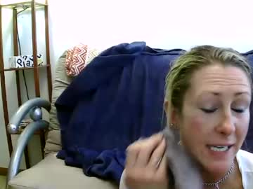 webcam couple bunni3andclyd3 image #1022825