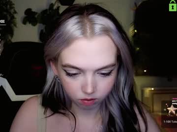 webcam girl small_blondee image #4815499