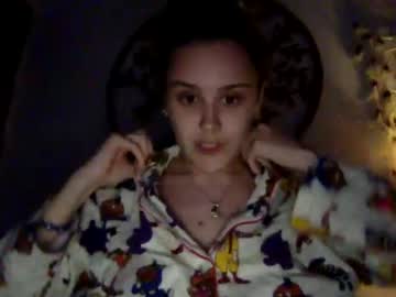webcam girl brattyslutof image #14304