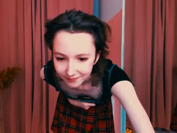 webcam girl hailiemills image #3076643