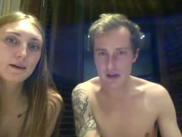 webcam couple canadiancoup1e07 image #1095677
