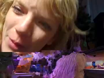 webcam girl youfoundme_clover image #4709182