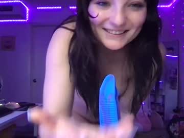 Cam for moonisacocksucker