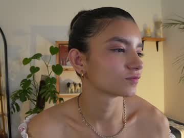 webcam girl urcutelinda image #6482979