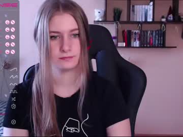 webcam girl minnie_olson_ image #3587350
