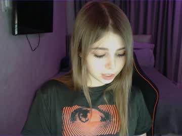 webcam girl tripleprinces image #3726214