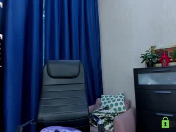 webcam girl roxxanne_foxy image #3673220