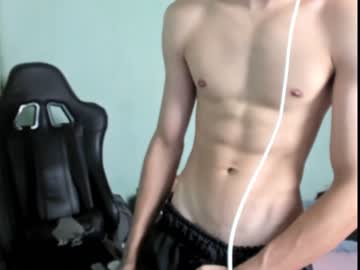 webcam man lyg7 image #988042